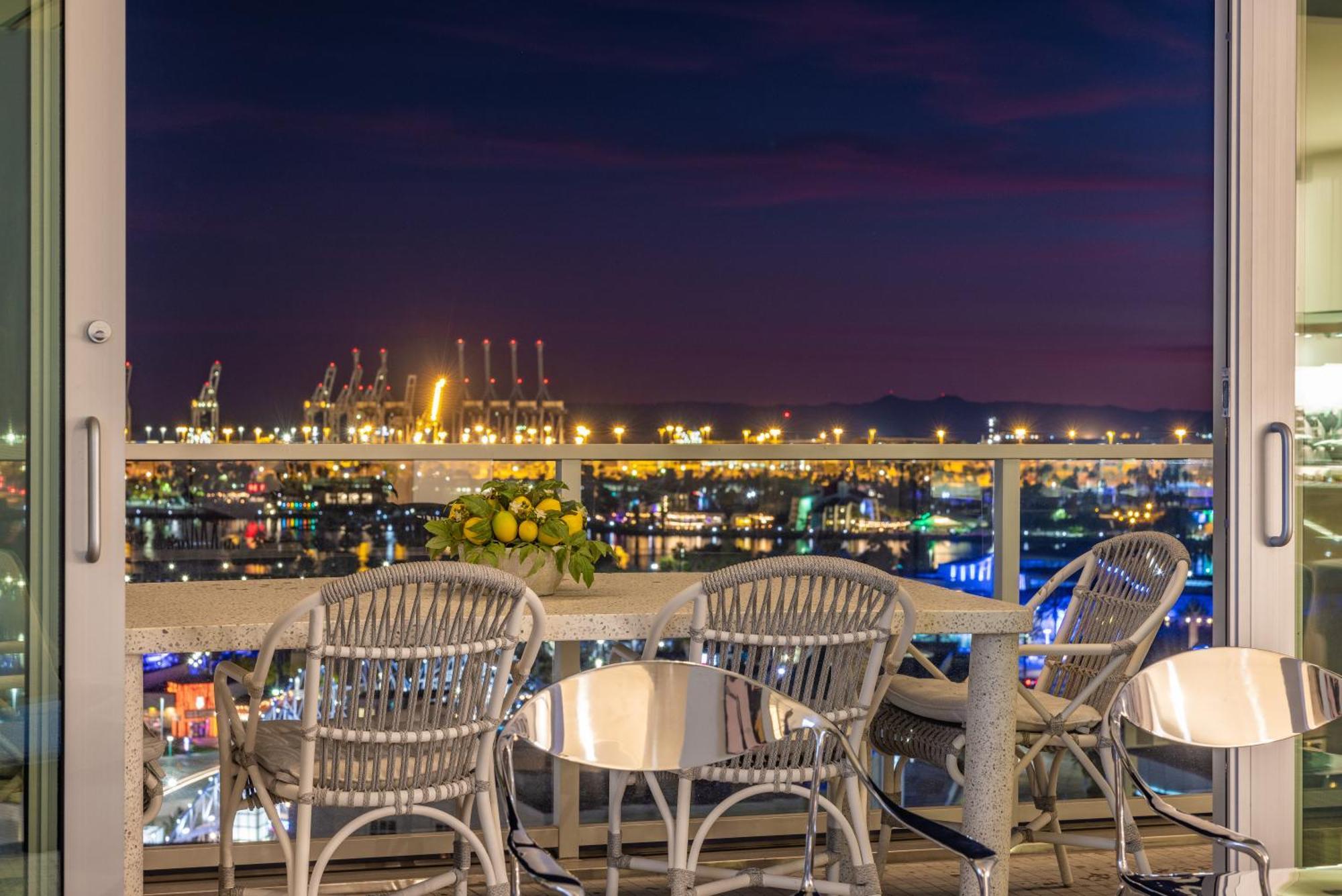 @ Marbella Lane - Penthouse W/ City & Ocean Views Лонг-Біч Екстер'єр фото